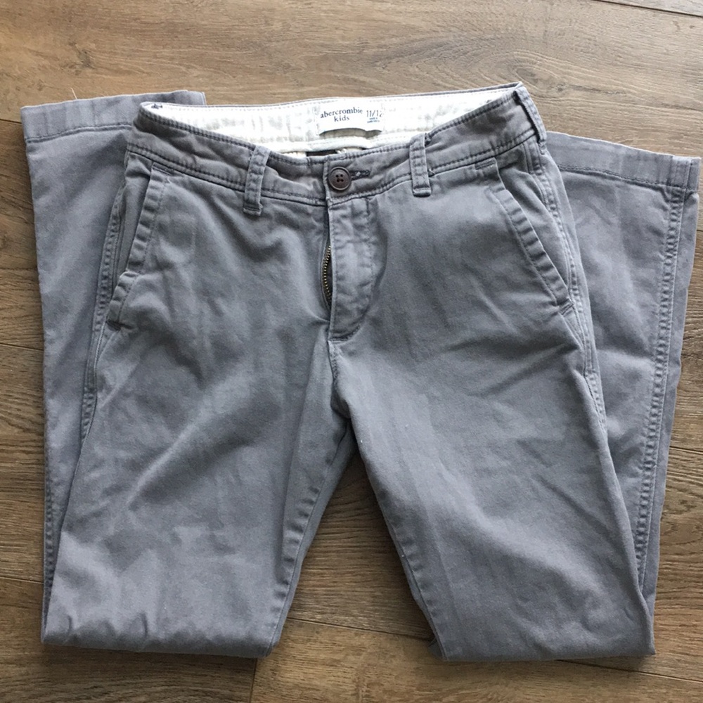 Abercrombie & Fitch chinos